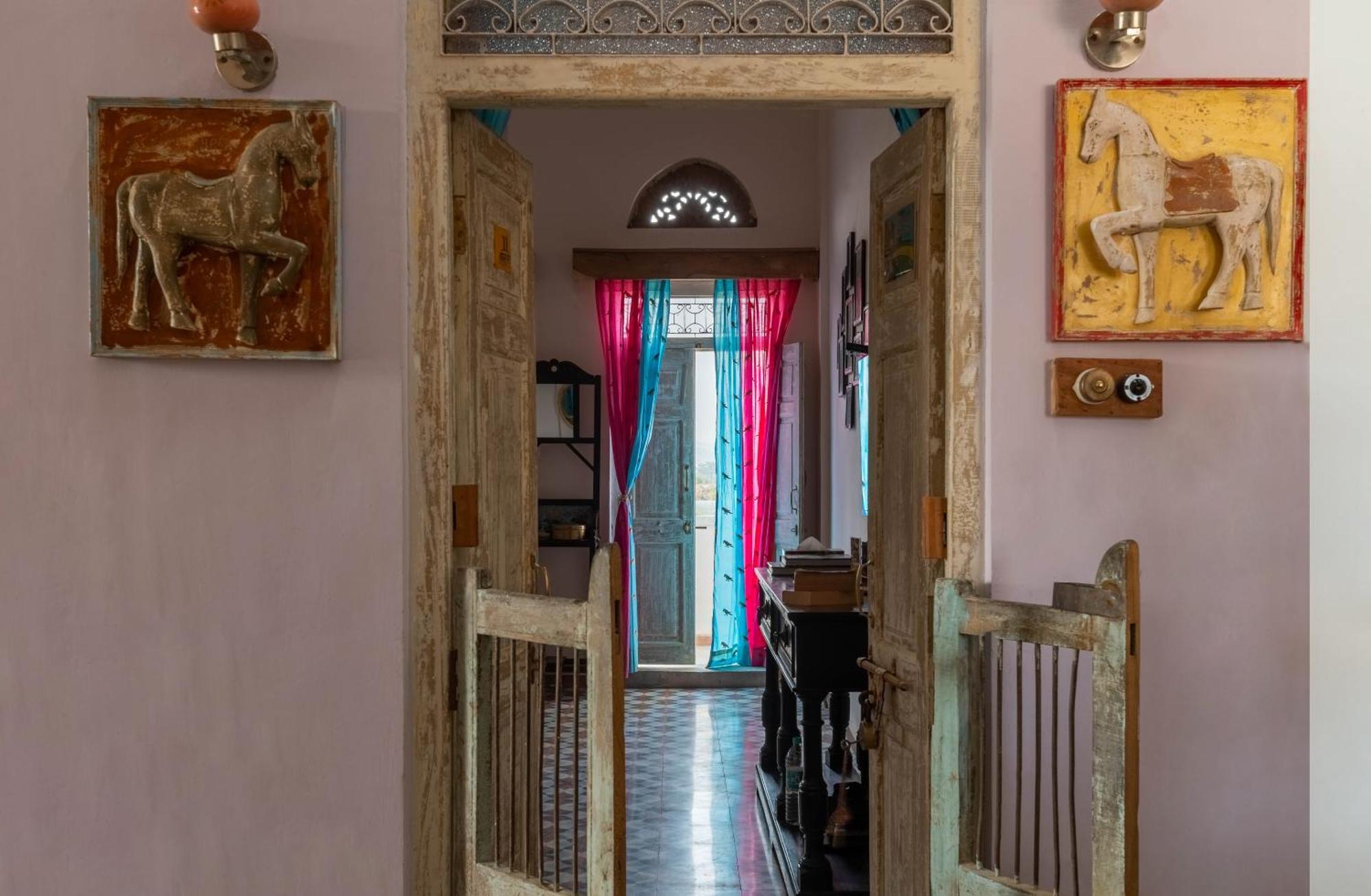 Kol Pol Mohalla Boutique Stay Udaipur Luaran gambar